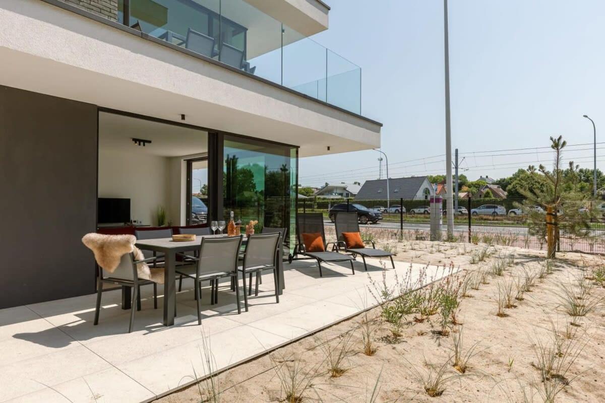 Huswell - Beautiful & Ultramodern Apartment In Oostduinkerke コクセッド エクステリア 写真