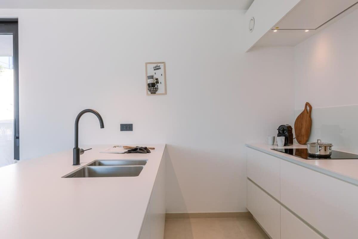 Huswell - Beautiful & Ultramodern Apartment In Oostduinkerke コクセッド エクステリア 写真